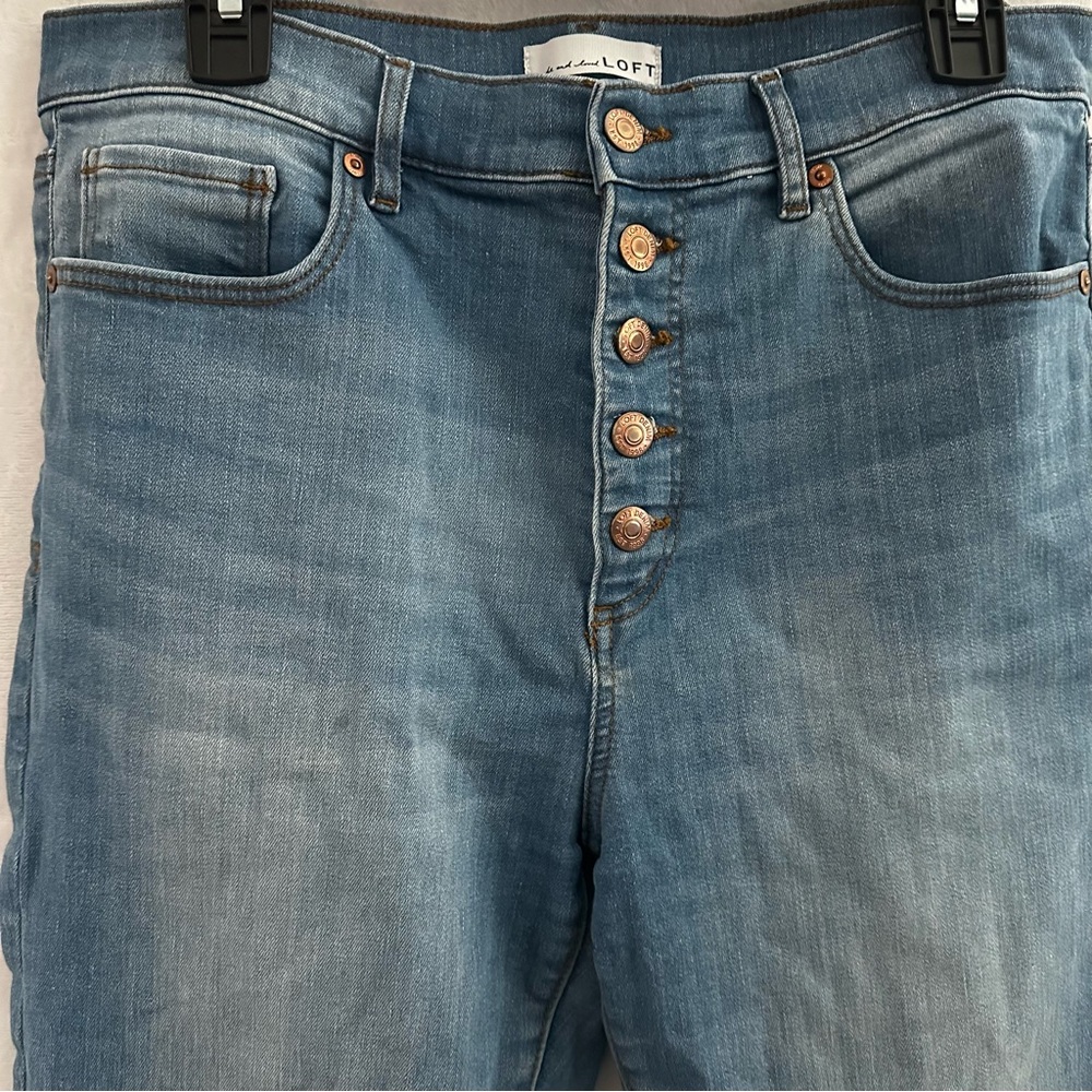 LOFT The Kick Crop Jeans Womens 29/8 Blue Denim Button Fly Cropped Flare - Picture 2 of 11